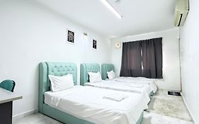 Three Homestay